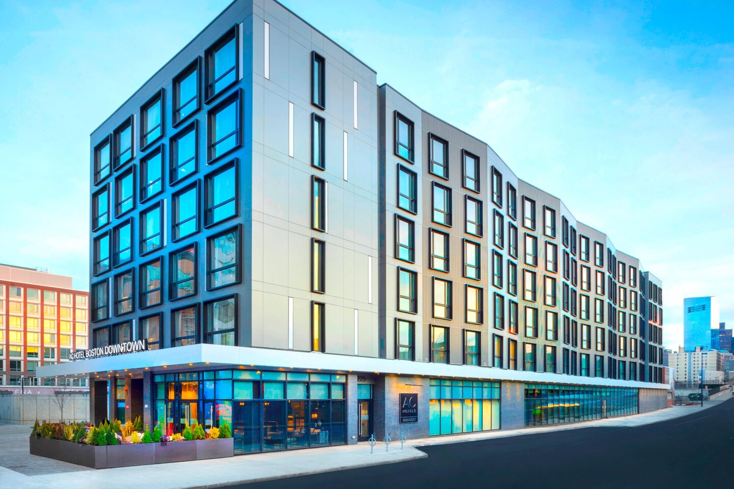 exterior1.jpg